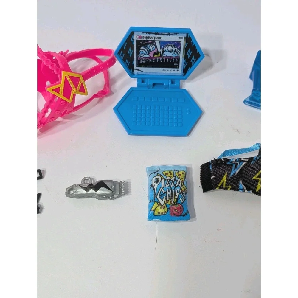 Monster High Skulltimate Secrets Frankie Stein Neon Frights Accessories Parts